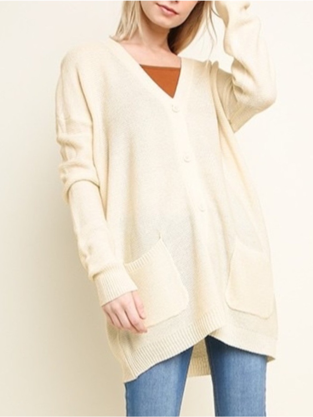 Women's Cream V-Neck Button Pocket Cardigan